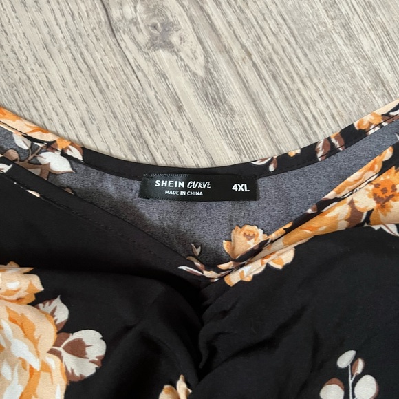 SHEIN curve 4x off shoulder shirt - Picture 3 of 4